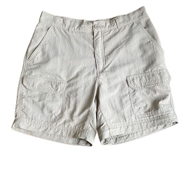 Royal Robbins Cargo Shorts Travel Pockets Regular Length 8 - Picture 1 of 4